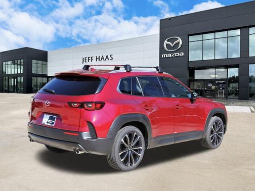 2026 Mazda CX-50 Premium