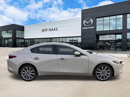 2025 Mazda Mazda3 FWD w/Preferred Package