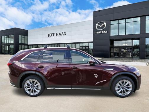 2026 Mazda CX-90 Premium Plus
