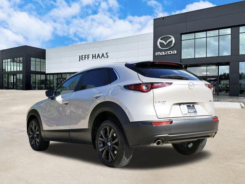 2024 Mazda CX-30 Select