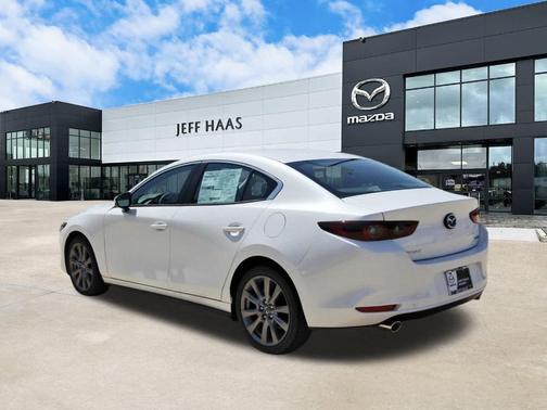 2025 Mazda Mazda3 FWD w/Preferred Package