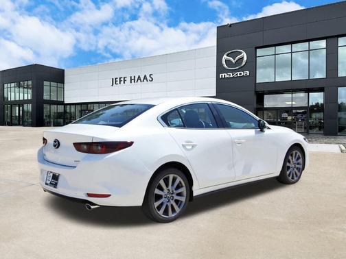 2025 Mazda Mazda3 FWD w/Preferred Package