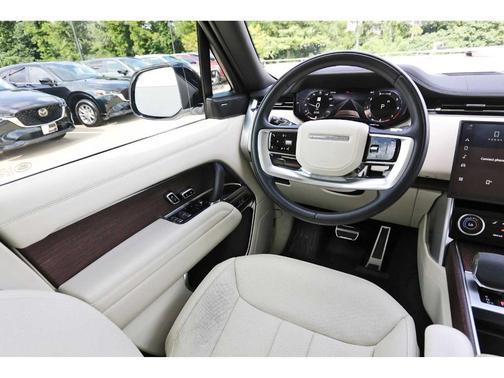 Fuji White 2023 Land Rover Range Rover P400 SE