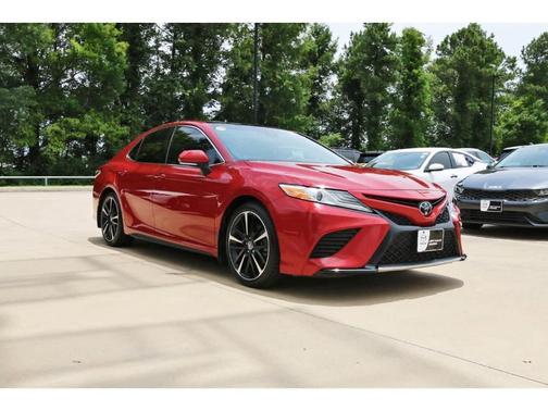 2020 Toyota Camry XSE