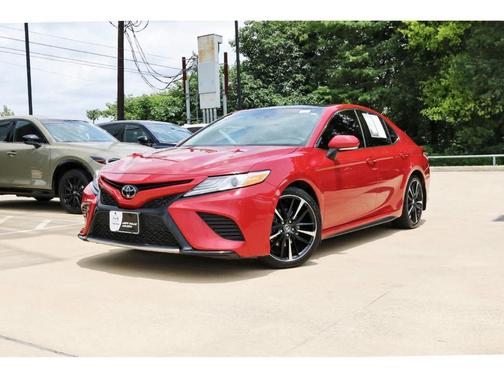 2020 Toyota Camry XSE