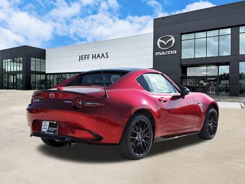 2025 Mazda MX-5 Miata RF Club