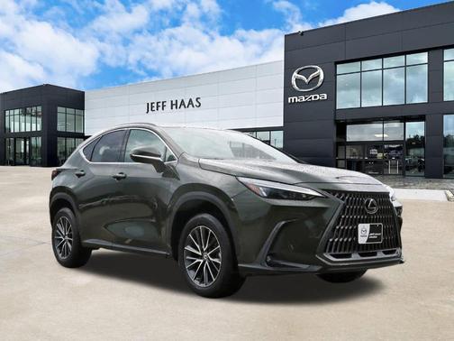 Nori Green Pearl 2024 Lexus NX 350 Premium