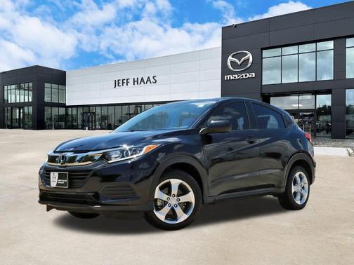 Crystal Black Pearl 2021 Honda HR-V LX