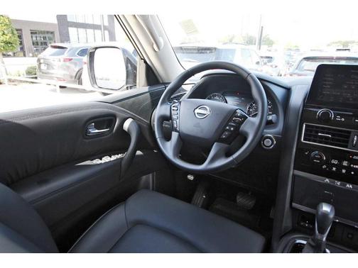 2024 Nissan Armada SV