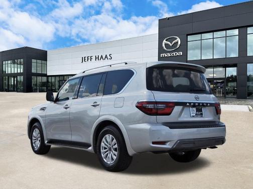 2024 Nissan Armada SV