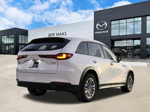 2026 Mazda CX-90 SE