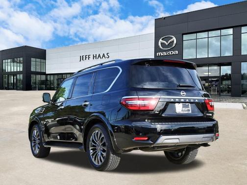 2024 Nissan Armada Platinum