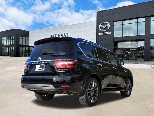 2024 Nissan Armada Platinum