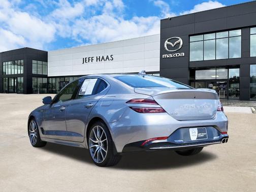 2023 Genesis G70 2.0T