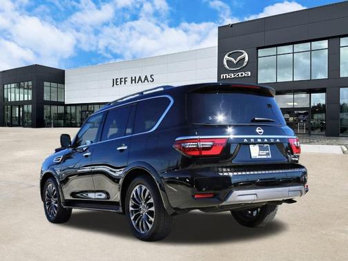 2024 Nissan Armada Platinum