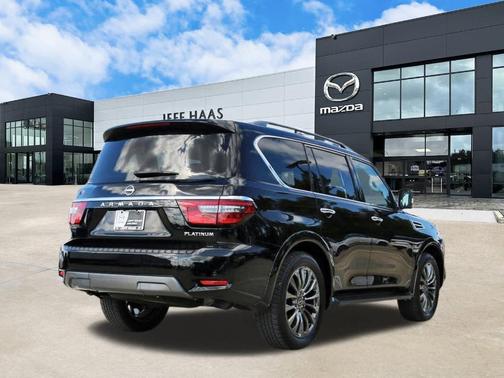 2024 Nissan Armada Platinum