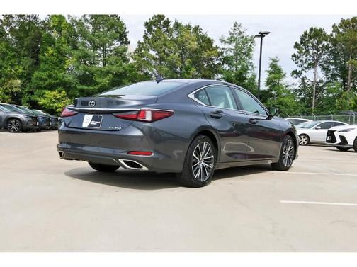 Cloudburst Gray 2025 Lexus ES 350