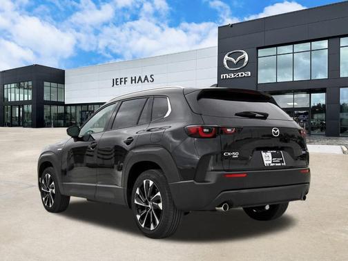 2025 Mazda CX-50 Hybrid Premium Plus Package