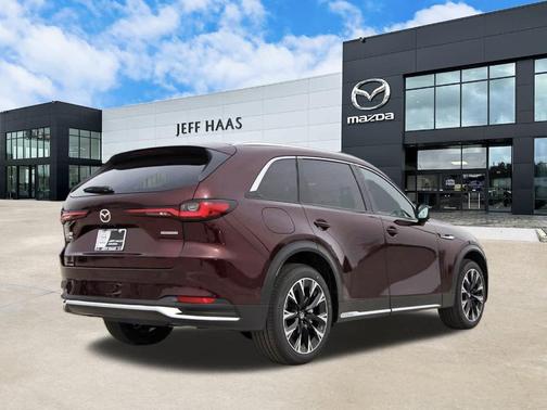 2026 Mazda CX-90 Premium Plus