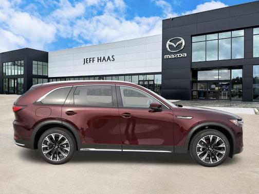 2026 Mazda CX-90 Premium Plus