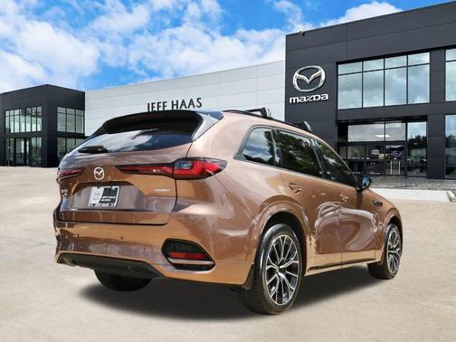 2025 Mazda CX-70 CX-70