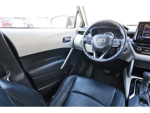 2022 Toyota Corolla Cross LE
