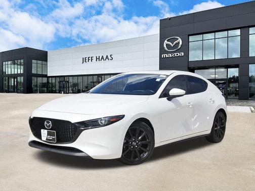 2022 Mazda Mazda3 FWD w/Premium Package