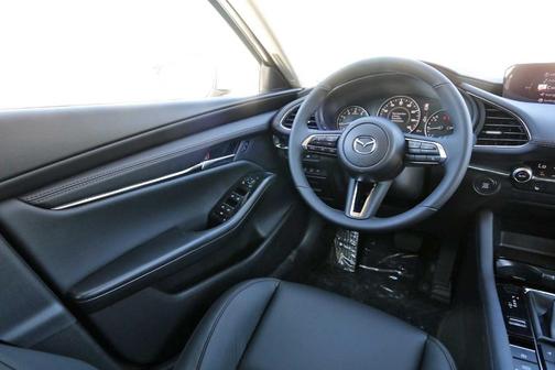 2025 Mazda Mazda3 FWD w/Preferred Package