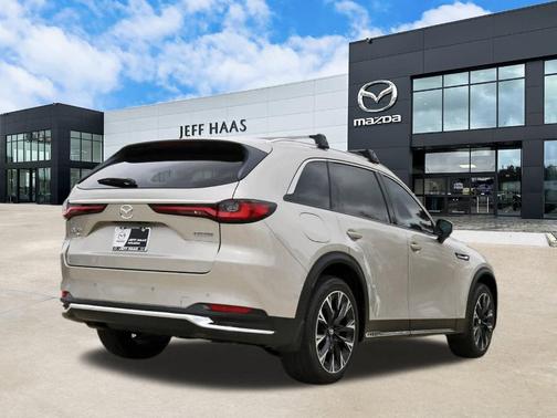 2025 Mazda CX-90 PHEV Premium Plus Package