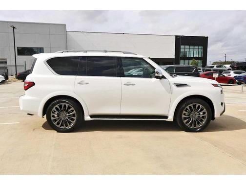2024 Nissan Armada Platinum