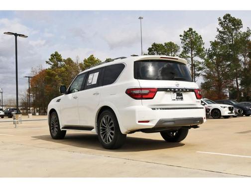 2024 Nissan Armada Platinum