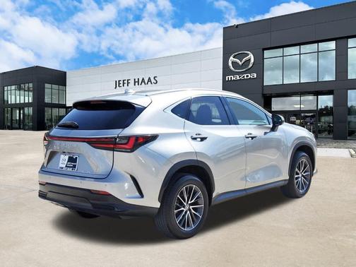 2024 Lexus NX 250 Premium