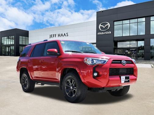 2024 Toyota 4Runner SR5