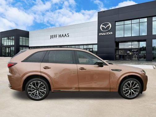 Melting Copper Metallic 2026 Mazda CX-70 CX-70