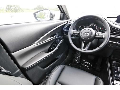 2025 Mazda CX-30 Select