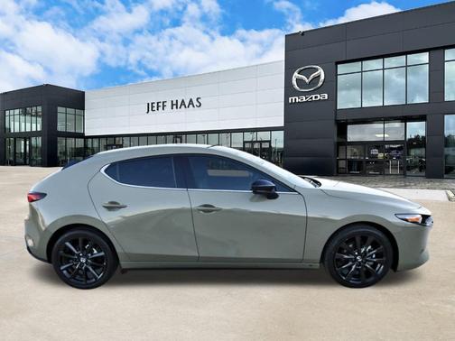 2025 Mazda Mazda3 CE T