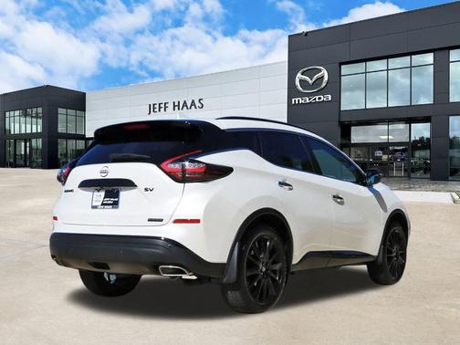 2024 Nissan Murano SV