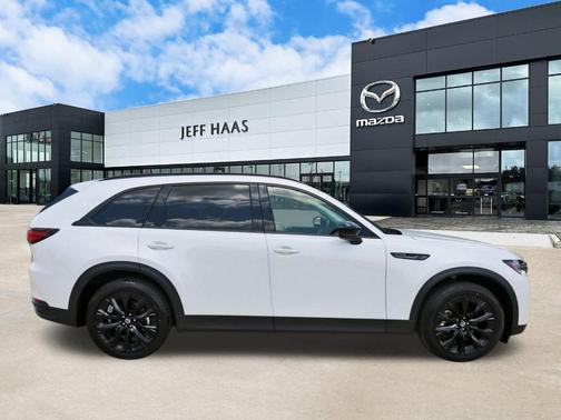 2025 Mazda CX-90 Premium