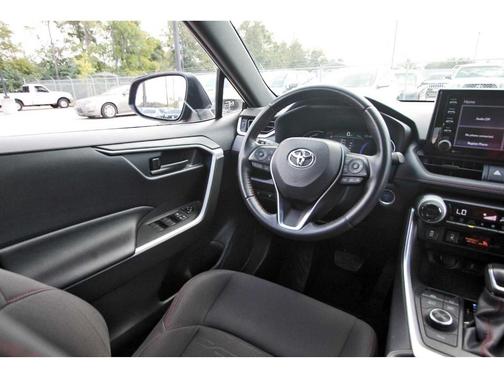2021 Toyota RAV4 Prime SE