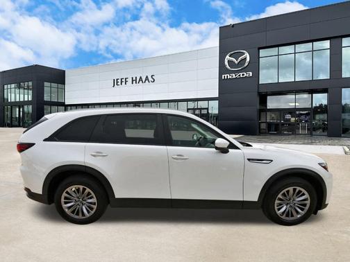 2025 Mazda CX-90 SE