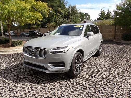 2024 Volvo XC90 B6 Plus Bright Theme