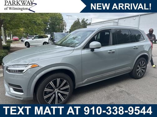 2024 Volvo XC90 B6 Plus Bright Theme