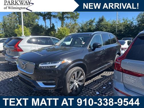 2024 Volvo XC90 B5 Plus