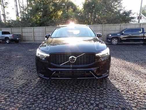 2024 Volvo XC60 Plus