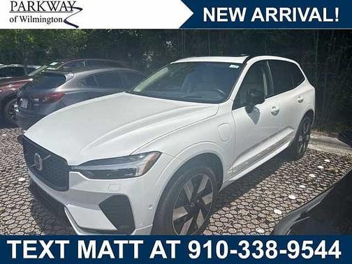 Crystal White 2025 Volvo XC60 Plug-In Hybrid Ultra