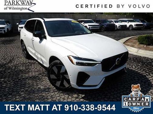 Crystal White 2025 Volvo XC60 Ultra