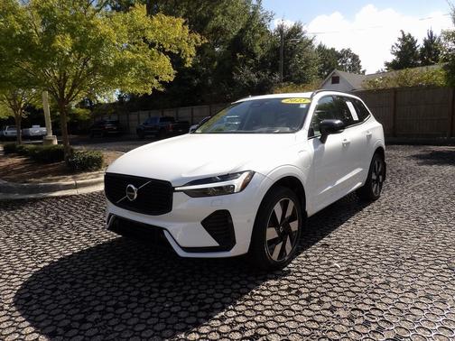 2023 Volvo XC60 Recharge Plug-In Hybrid Ultimate