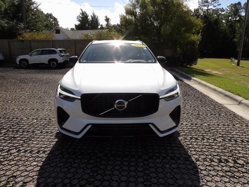 2023 Volvo XC60 Recharge Plug-In Hybrid Ultimate