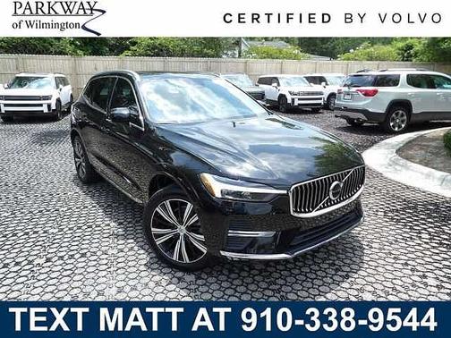 Onyx Black 2022 Volvo XC60 B5 Inscription