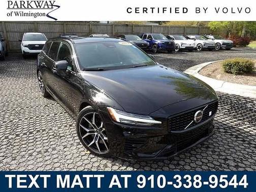 Onyx Black 2024 Volvo V60 Recharge Plug-In Hybrid Polestar